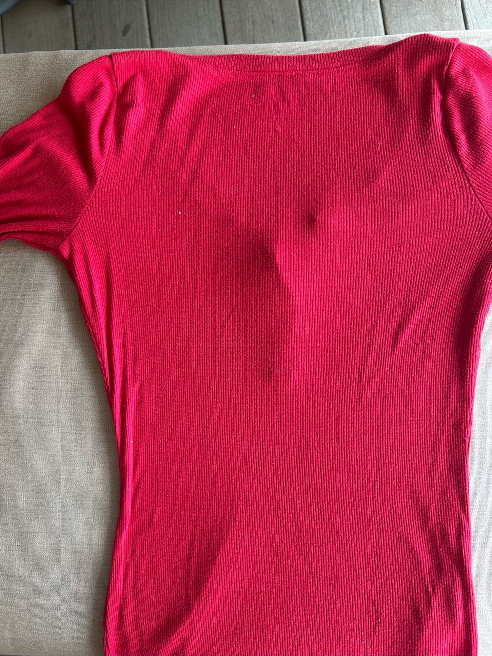Hollister Red Ribbed Henley Long-Sleeve Top in XS, slim tee - Picture 6 of 6